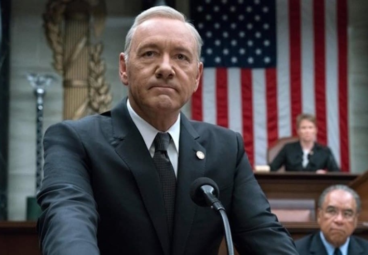 # про політику